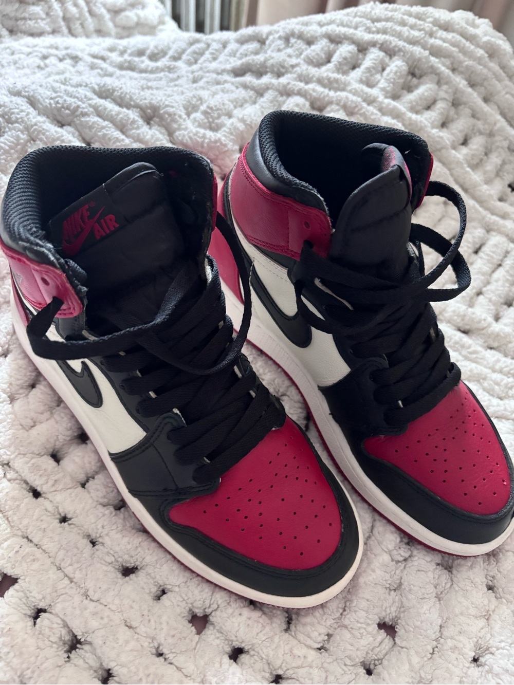 Jordan High Top Sneakers - Black/White/Red